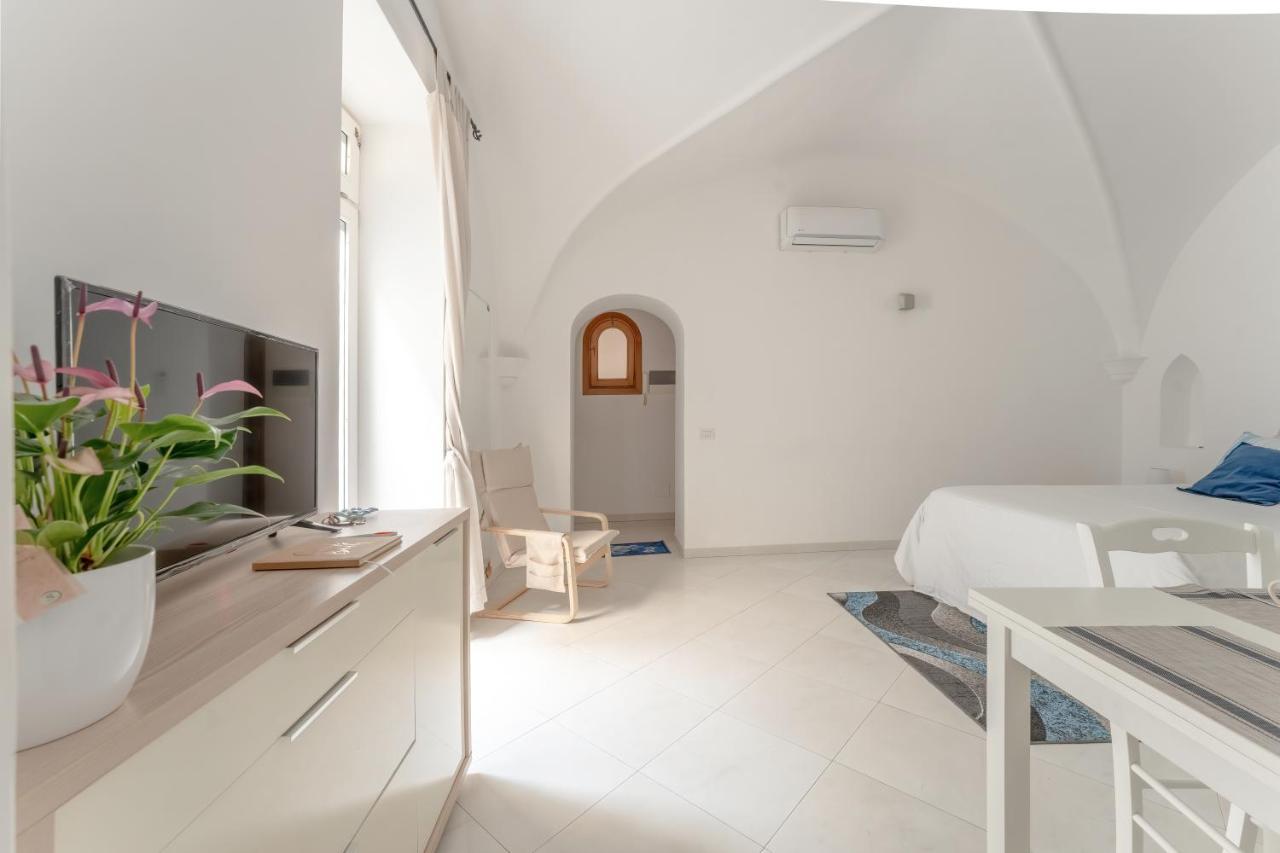 Suite Posterus 5 Капри Экстерьер фото
